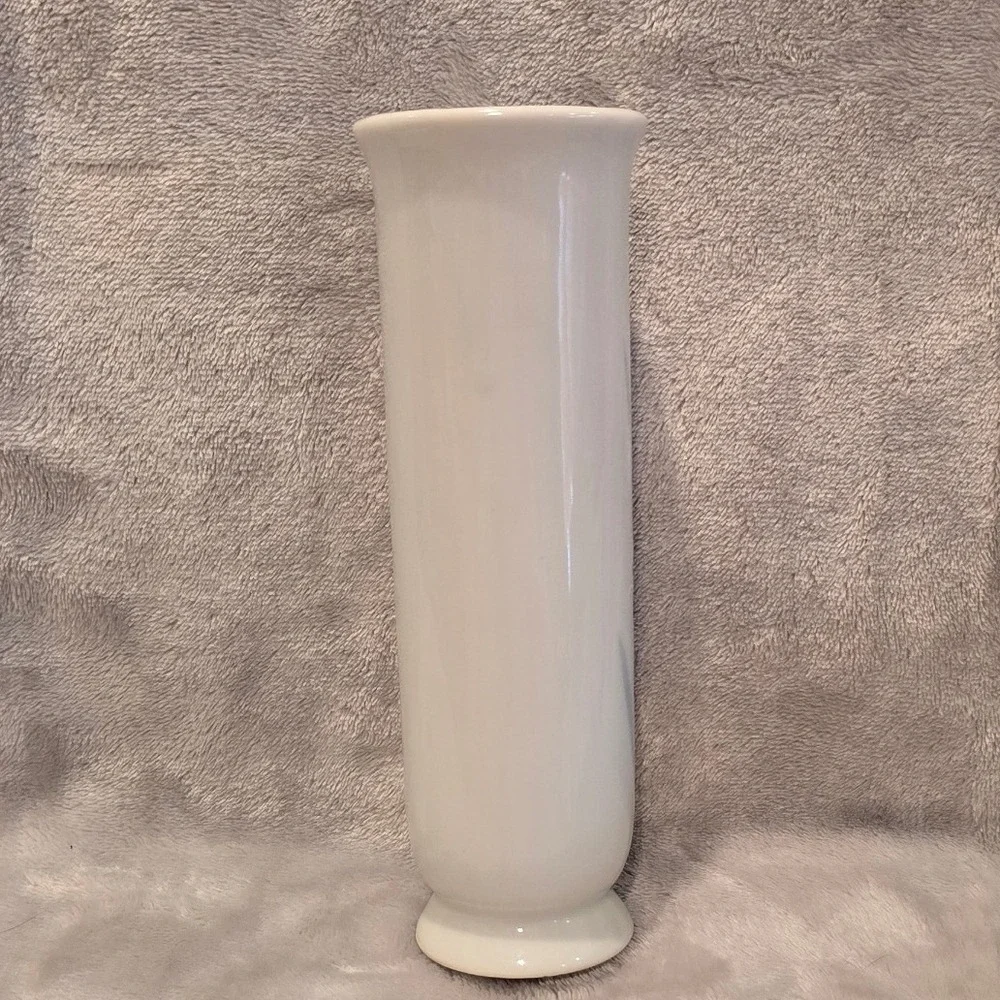 Otagiri Floral Lite Bud Vase Hand Painted Porcelain Japan Pastel Iris 6.75in‎